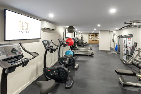 Deco Hotel Canberra - Hervey Bay Accommodation 9