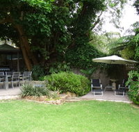 Edge of the Forest Motel and Cottage - Hervey Bay Accommodation