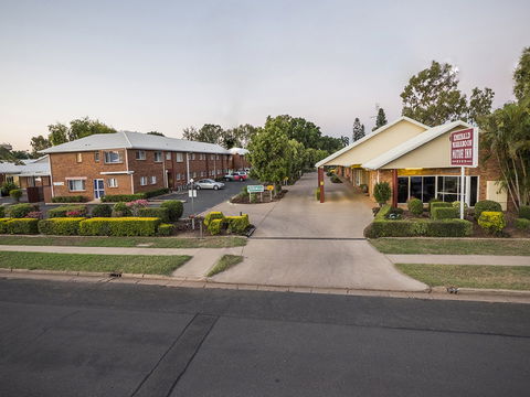 Emerald Maraboon Motor Inn - Hervey Bay Accommodation 1