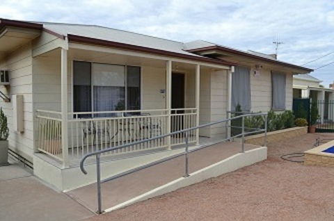 Explorers - Hervey Bay Accommodation 0