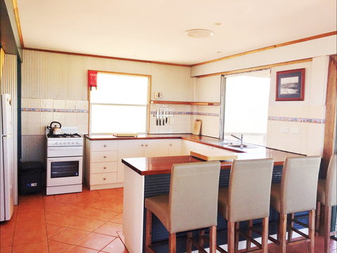 Fowlers Bay Beach House - Hervey Bay Accommodation 5