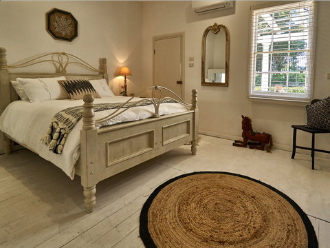 Glenellyn House - Servants Quarters - Hervey Bay Accommodation 4