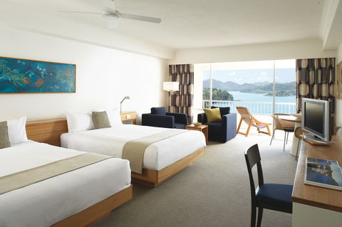 Hamilton Island Reef View Hotel - Hervey Bay Accommodation 2