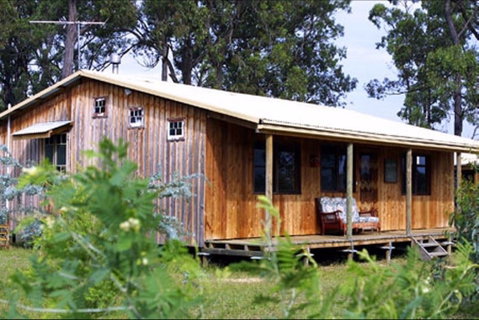 Lovedale Cottages - Hervey Bay Accommodation 0