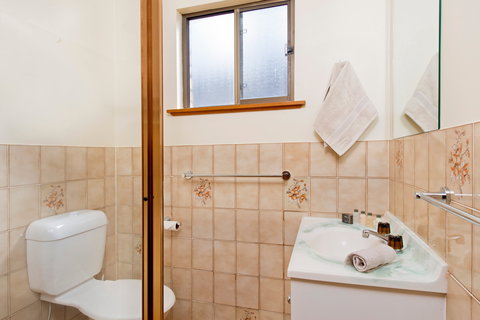 Malmo Sommarhus - Hervey Bay Accommodation 8