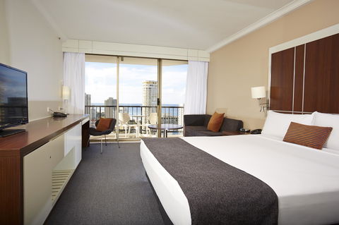 Mantra On View Hotel - Hervey Bay Accommodation 2