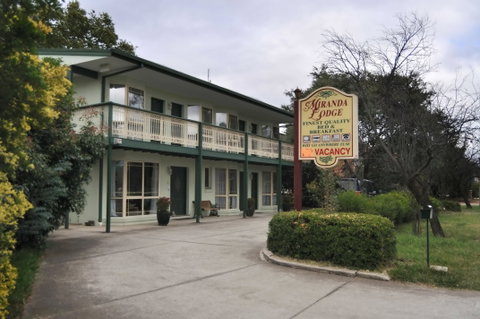 Miranda Lodge - Hervey Bay Accommodation 1