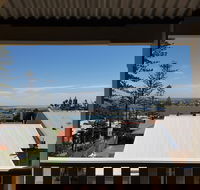 Newcastle Short Stay Apartments - Vista Apartment - Hervey Bay Accommodation