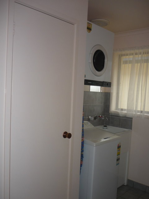 Ocean Drive Apartments - Hervey Bay Accommodation 6