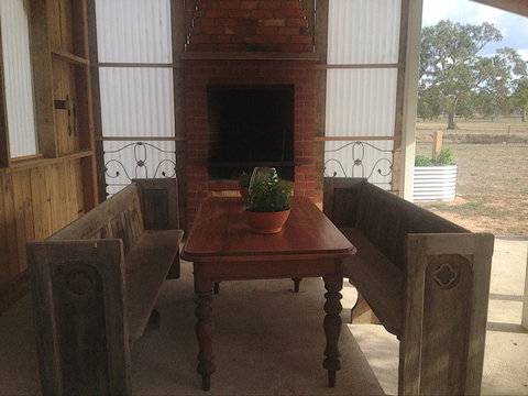 Overflow Cottages - Hervey Bay Accommodation 3