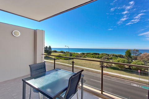 Quality Hotel Sands - Hervey Bay Accommodation 0