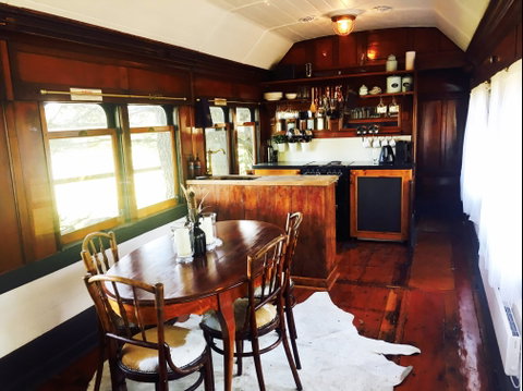 Redleaf Farm Carriages - Hervey Bay Accommodation 1