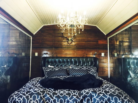 Redleaf Farm Carriages - Hervey Bay Accommodation 5