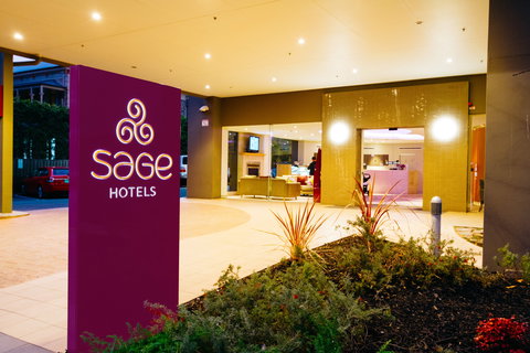 Sage Hotel Adelaide - Hervey Bay Accommodation 3