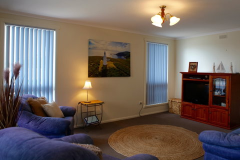 Sails On Port Sorell Boutique Apartments - Hervey Bay Accommodation 1