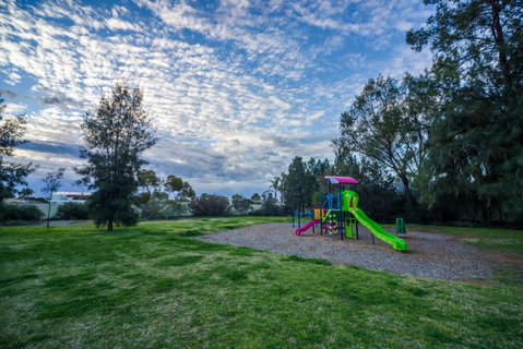 Shamore Apartments - Eleventh Street Mildura - Hervey Bay Accommodation 4