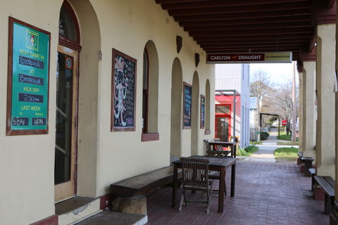 The Royal Hotel Bungendore - Hervey Bay Accommodation 0