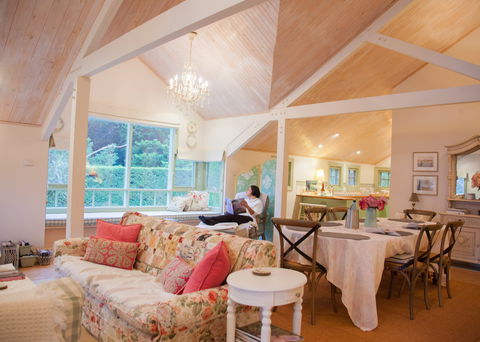 The Studio & The Barn - Hervey Bay Accommodation 2