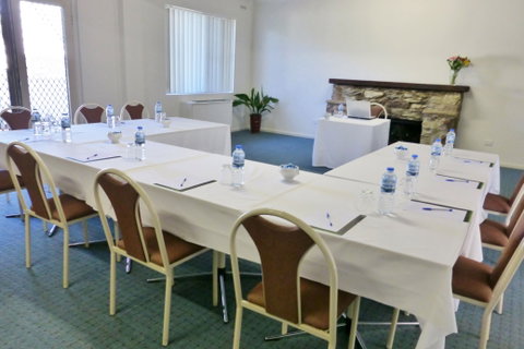 Tumut Motor Inn - Hervey Bay Accommodation 3