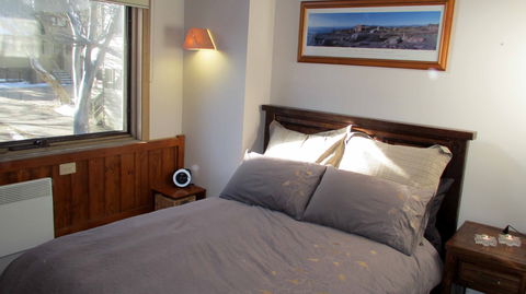 Wallace's - Crystal Creek Chalet 1 - Hervey Bay Accommodation 1