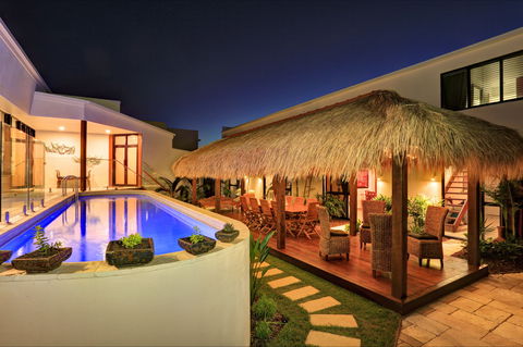 ZEN Beach Retreat - Hervey Bay Accommodation 1