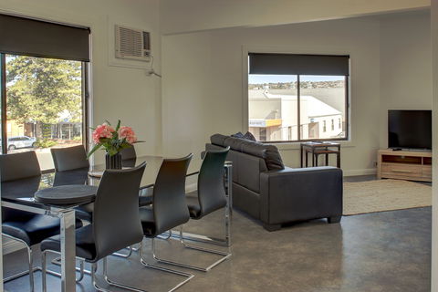 AART Apartments - Hervey Bay Accommodation 1