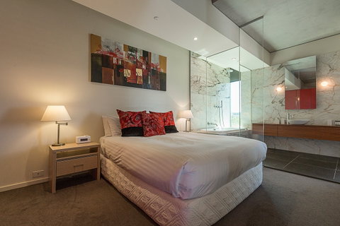 Accommodate Canberra - Hervey Bay Accommodation 1