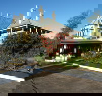 Airlie House Motor Inn - Hervey Bay Accommodation