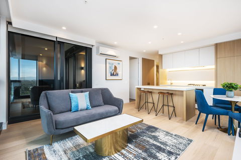 Arise Sky One - Hervey Bay Accommodation 1