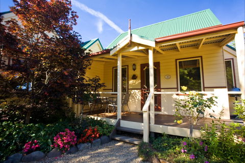 Autumn Abode Cottages - Tourism Hervey Bay 1