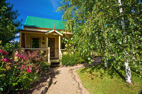 Autumn Abode Cottages - Tourism Hervey Bay 2