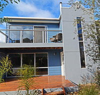Barrakee Beach House - Hervey Bay Accommodation