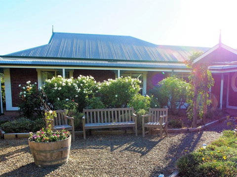 Bed & Breakfast At Tiffany’s - Hervey Bay Accommodation 0