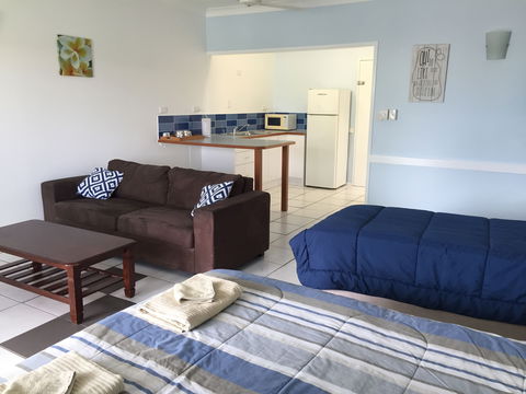 Cardwell Beachfront Motel - Hervey Bay Accommodation 2