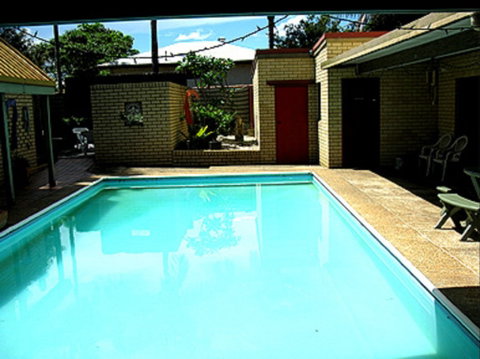Edge Guest Rooms - Hervey Bay Accommodation 2