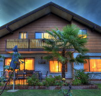 Lakeside Chalet - Hervey Bay Accommodation