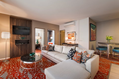 Miller Apartments Adelaide - Hervey Bay Accommodation 2