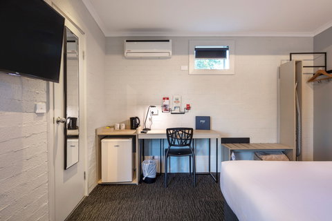 Nightcap At Colyton Hotel - Hervey Bay Accommodation 1