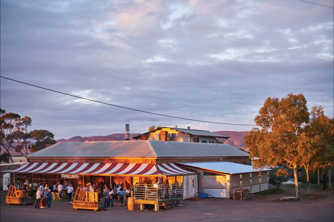 Prairie Hotel - Hervey Bay Accommodation 0
