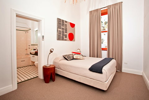 Prairie Hotel - Hervey Bay Accommodation 1