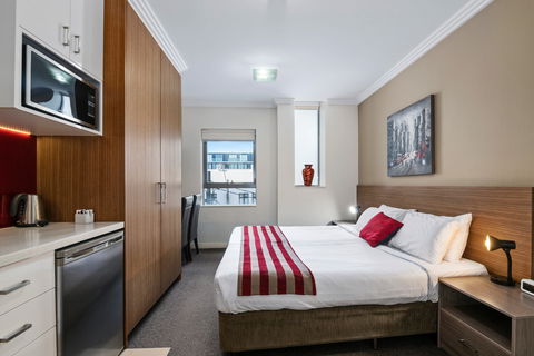 Quality Suites Camperdown - Hervey Bay Accommodation 1