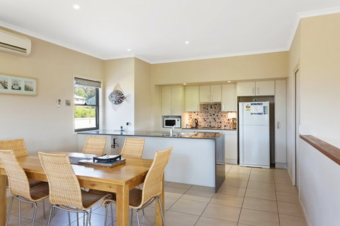Saltwater Apartments Eden - Hervey Bay Accommodation 1