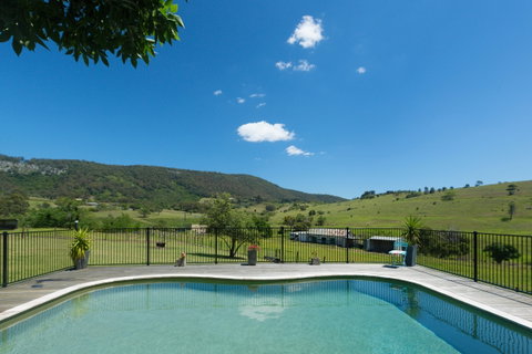 Tharah - Hervey Bay Accommodation 0
