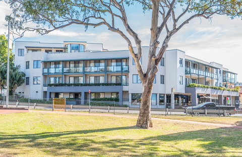 The Brighton Apartments - Hervey Bay Accommodation 0