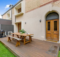 The Three Arches - Hervey Bay Accommodation