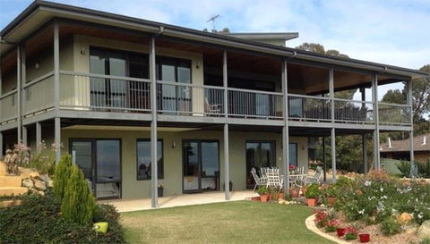 Tibooburra Bed & Breakfast Kalamunda - Hervey Bay Accommodation 0