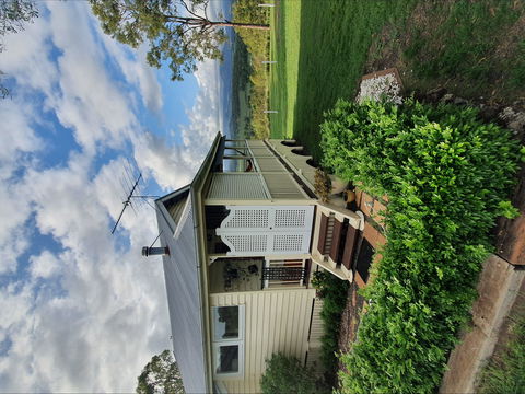 Vanbery Cottage Host Farm - Hervey Bay Accommodation 1