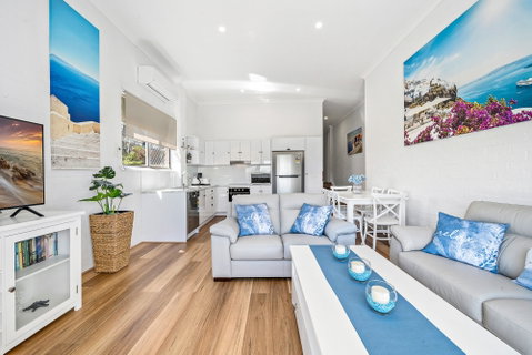 Vincentia Retreat - Hervey Bay Accommodation 0