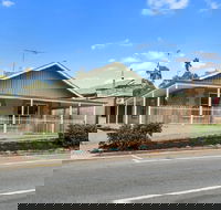 Williamstown Bed  Breakfast - Hervey Bay Accommodation