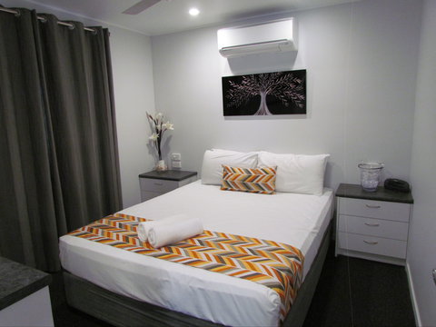 Alex Beach Cabins And Tourist Park - Hervey Bay Accommodation 2